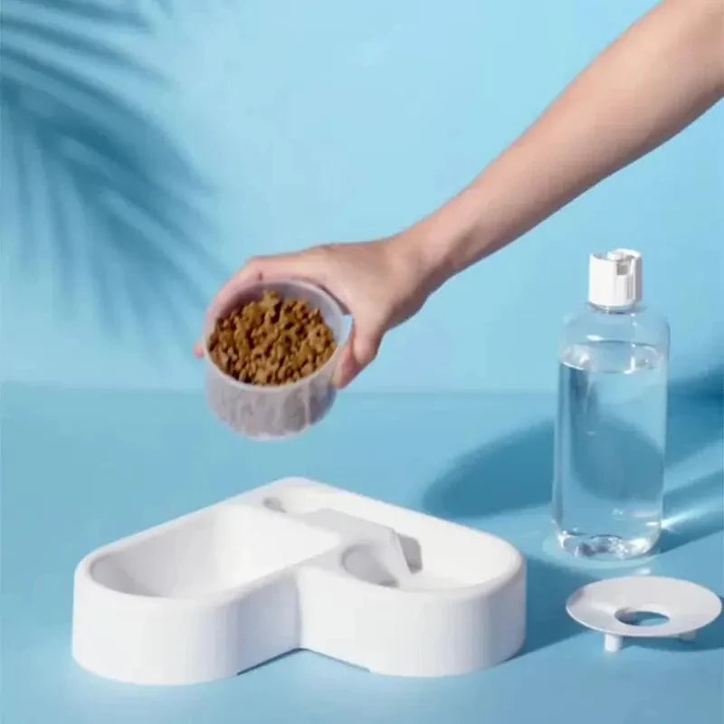 Self-Filling Pet Bowl